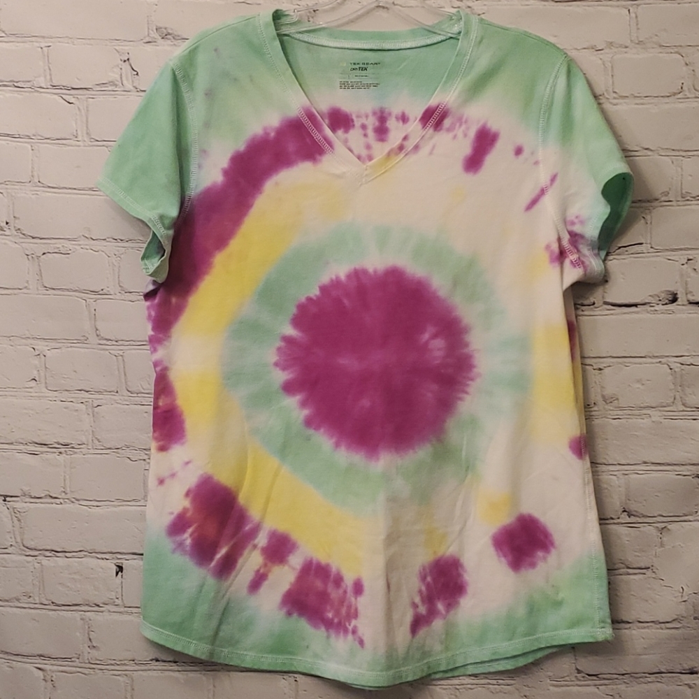 SALE  Women's Tie Dye Tek Gear Tee Large